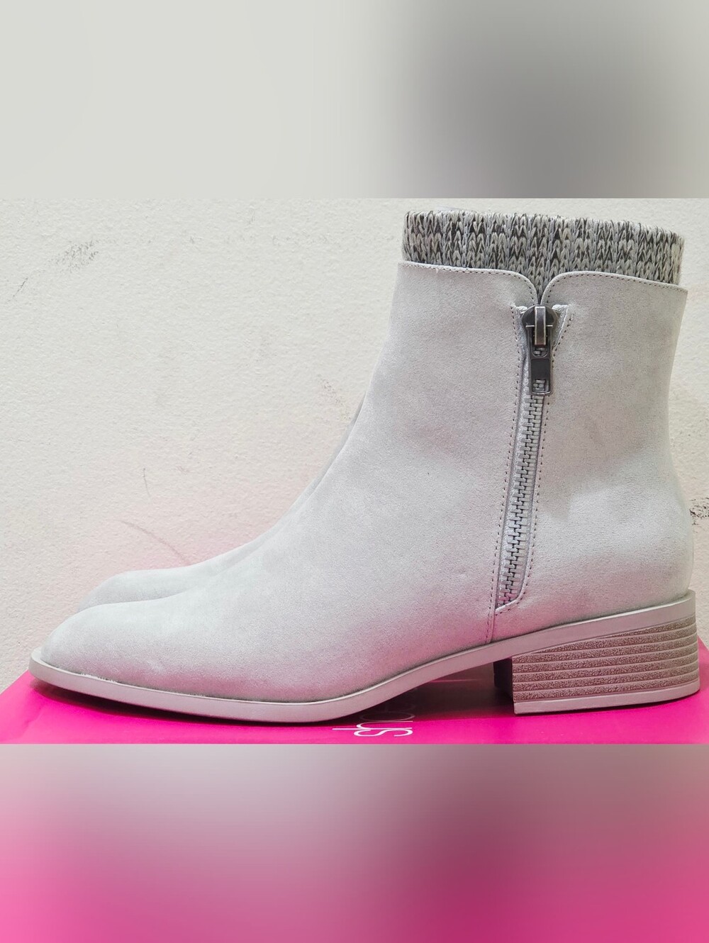 Brand New Shoedazzle Booties - Style Shavonna, color Vapor Blue, size 9